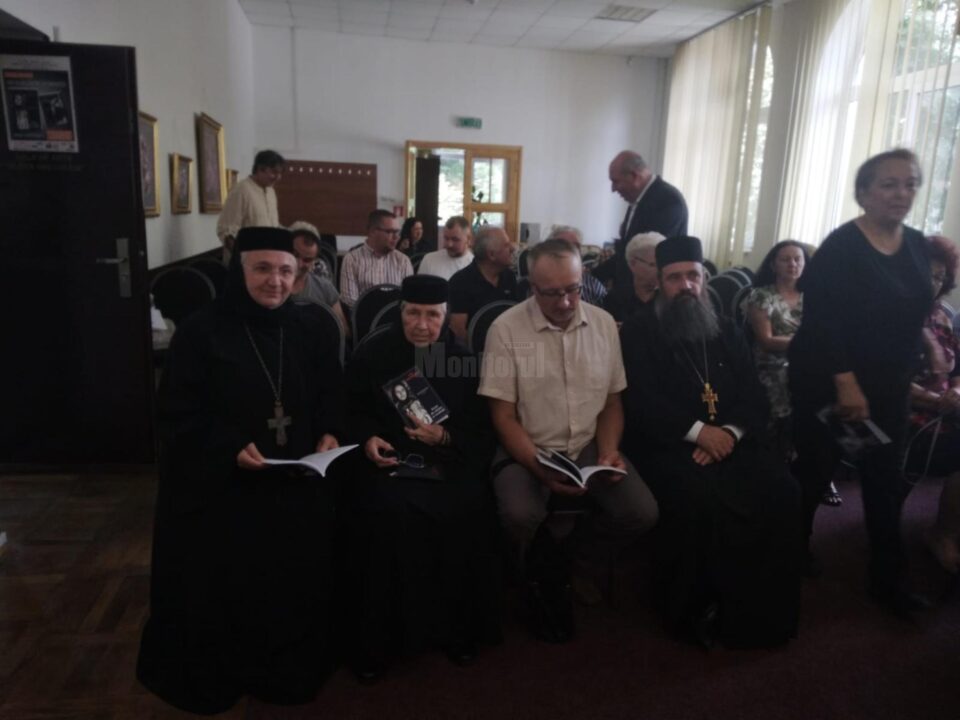 „Tainele” Sofiei Vicoveanca, descoperite de zeci de suceveni în cea de-a cincea ei carte, „Drum de cântec și credință”