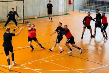Handbaliștii de la CSU din Suceava pregătesc viitorul sezon al Ligii Zimbrilor