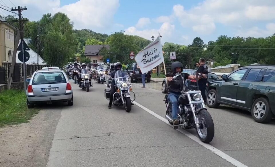 Motocicliștii au mers în pelerinaj la Biserica Sf. Ilie din Șcheia