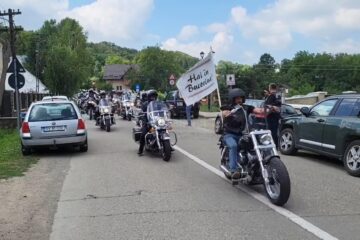 Motocicliștii au mers în pelerinaj la Biserica Sf. Ilie din Șcheia