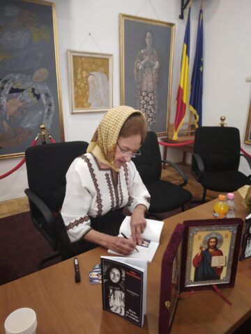 Sofia Vicoveanca, lansare de carte la Biblioteca Bucovinei