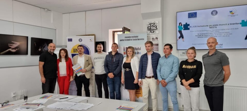 10 tineri NEETs, câștigători ai competiției de idei de planuri de afaceri