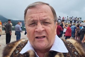 Flutur precizează că în momentul de față accesul pe masivul Rarău se poate face din trei direcții