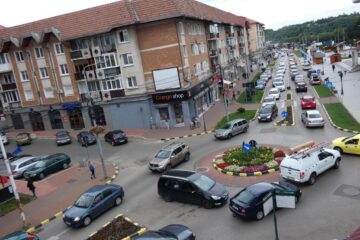 Blocurile din zona centrala a Sucevei vor fi reabilitate termic și urbanistic, cu decorațiuni specifice Bucovinei