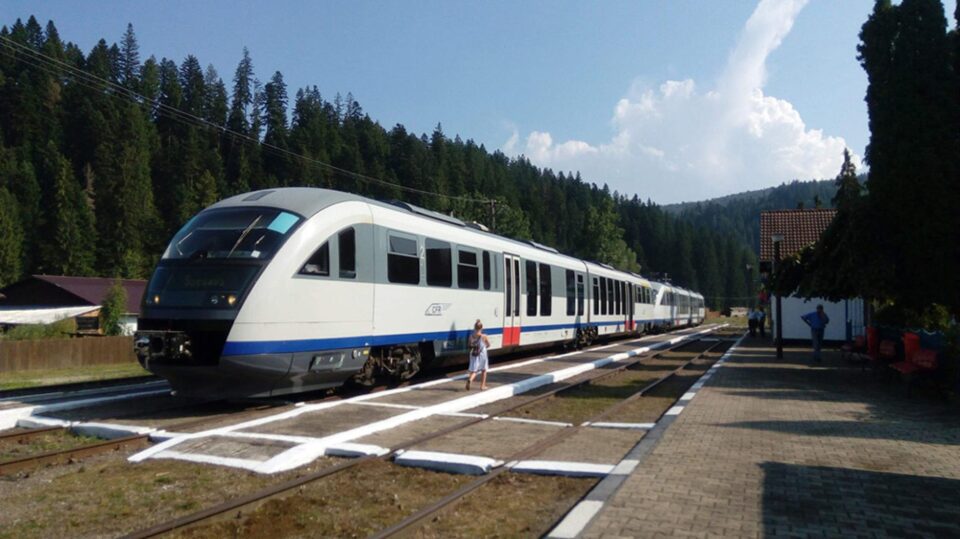 Vremea în care la Putna ajungeau două automotoare Desiro, care acopereau cererea și care aveau timpi de parcurs mai decenți