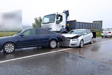 Tamponare cu trei autoturisme și un camion pe șoseaua de centură a Sucevei