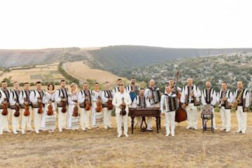 Orchestra „Frații Advahov”