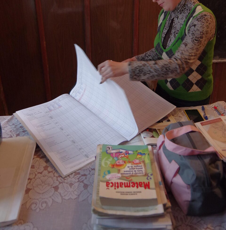 Elevii vor primi calificative în locul notelor, la sport, muzică și desen