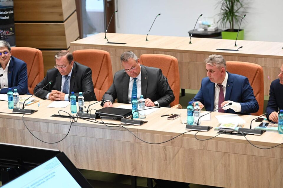 Premierul Ciucă și o parte a echipei guvernamentale la Suceava