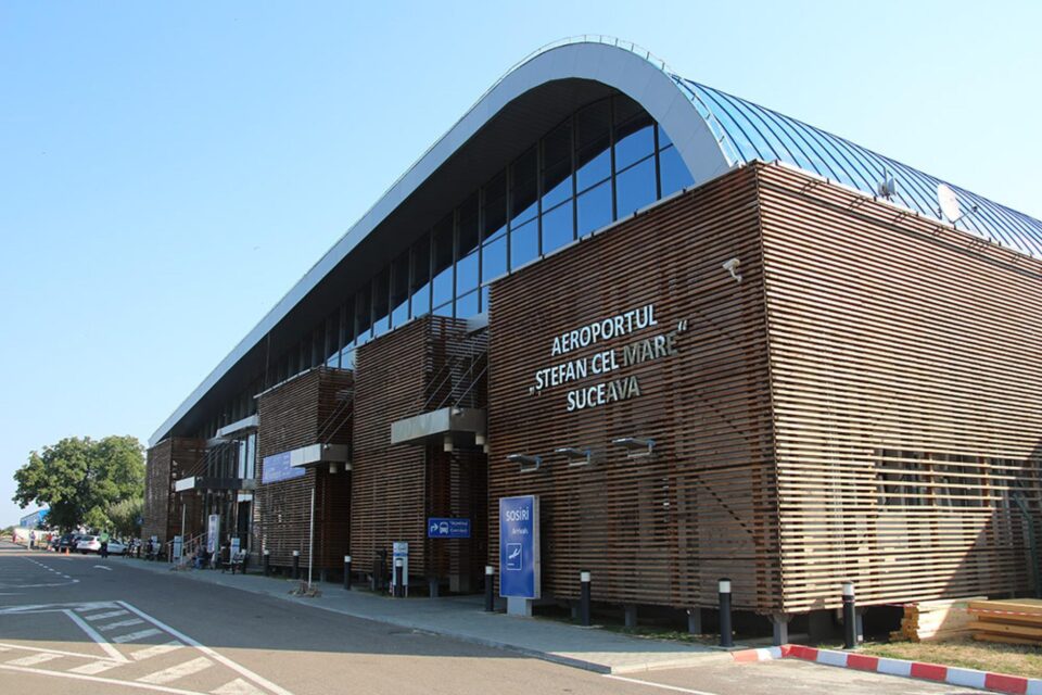 Consiliul Județean Suceava vrea să investească peste 65 de milioane de lei în siguranța Aeroportului „Ștefan cel Mare” Consiliul Județean Suceava vrea să investească peste 65 de milioane de lei în siguranța Aeroportului „Ștefan cel Mare”