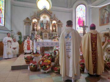 Sărbătoarea Roadelor - Dożynki, ediția a XVII-a, la Solonețu Nou, a reunit sute de participanți din țară și din străinătate