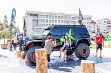 Mașini spectacol și mii de oameni, la prima ediție a Off Road Max Bucovina - 4X4 Show