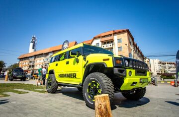 Mașini spectacol și mii de oameni, la prima ediție a Off Road Max Bucovina - 4X4 Show