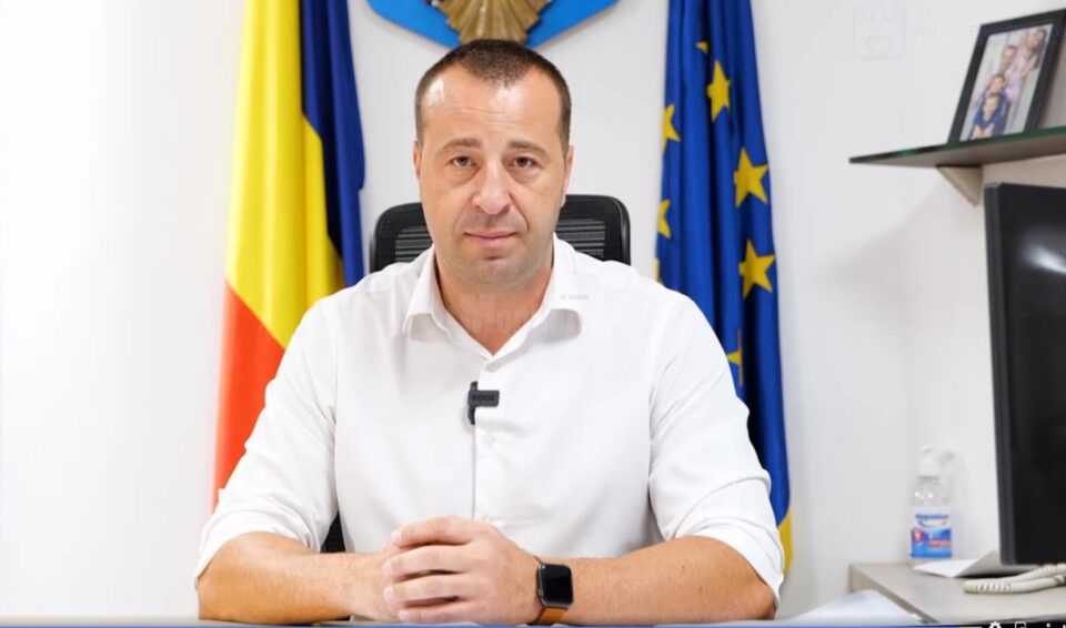 „Ne protejăm copiii, protejăm minorii" - spune viceprimarul Sucevei Lucian Harșvschi, referitor la decizia de stopare a vânzării vape-urilor la automate