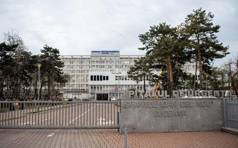 Mamele copiilor mai mari de 3 ani internați în Spitalul de Urgență Suceava vor plăti, de la 1 septembrie, 44 de lei/zi pentru cazare Mamele copiilor mai mari de 3 ani internați în Spitalul de Urgență Suceava vor plăti, de la 1 septembrie, 44 de lei/zi pentru cazare