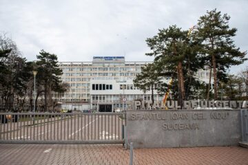 Mamele copiilor mai mari de 3 ani internați în Spitalul de Urgență Suceava vor plăti, de la 1 septembrie, 44 de lei/zi pentru cazare