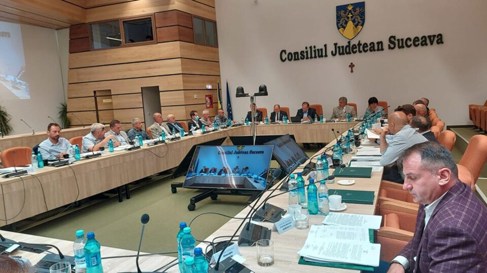 Consilierii județeni au aprobat, în ședința de marți, creșterea prețului la gunoiul depozitat la Moara Consilierii județeni au aprobat, în ședința de marți, creșterea prețului la gunoiul depozitat la Moara