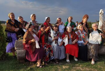 „Comoara” dezgropată din pivnițele uitării de primul cor al lipovenilor din Mitocu Dragomirnei, „Sakalinskie Biserî”