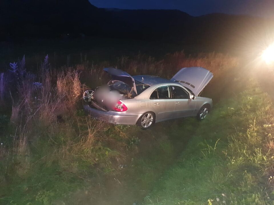 Accident și trafic blocat la intrarea în Humor dinspre Păltinoasa
