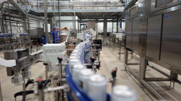 Cum a fost vrăjit gigantul Pepsi-Cola de Aqua Carpatica