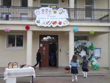 Școala Gimnazială și Grădinița cu Program Prelungit „Sf. Ioan cel Nou de la Suceava” și-au deschis porțile