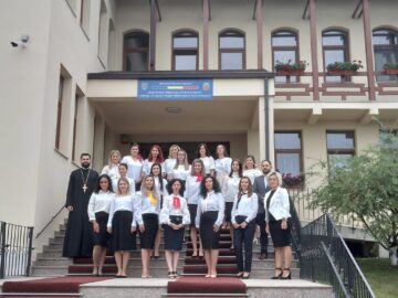 Școala Gimnazială și Grădinița cu Program Prelungit „Sf. Ioan cel Nou de la Suceava” și-au deschis porțile