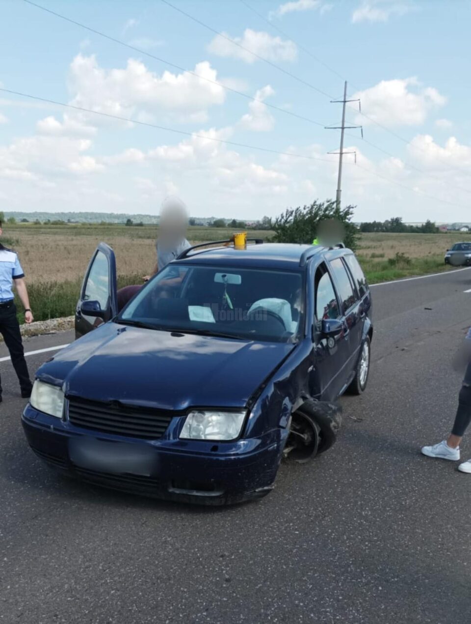 Trei oameni la spital după un accident produs la Dornești