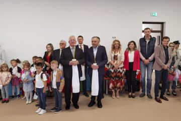 Grădinița „Dumbrava Minunată”, inaugurată în prima zi de școală, după doi ani de lucrări de renovare și extindere