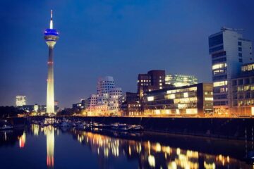 Düsseldorf, capitala regiunii (landului) Renania de Nord – Westfalia