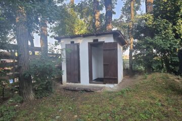 Școala „din vale” de la Stamate
