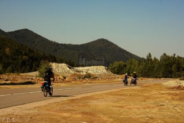 Minunatele peisaje din Bucovina, promovate printr-un tur cicloturistic