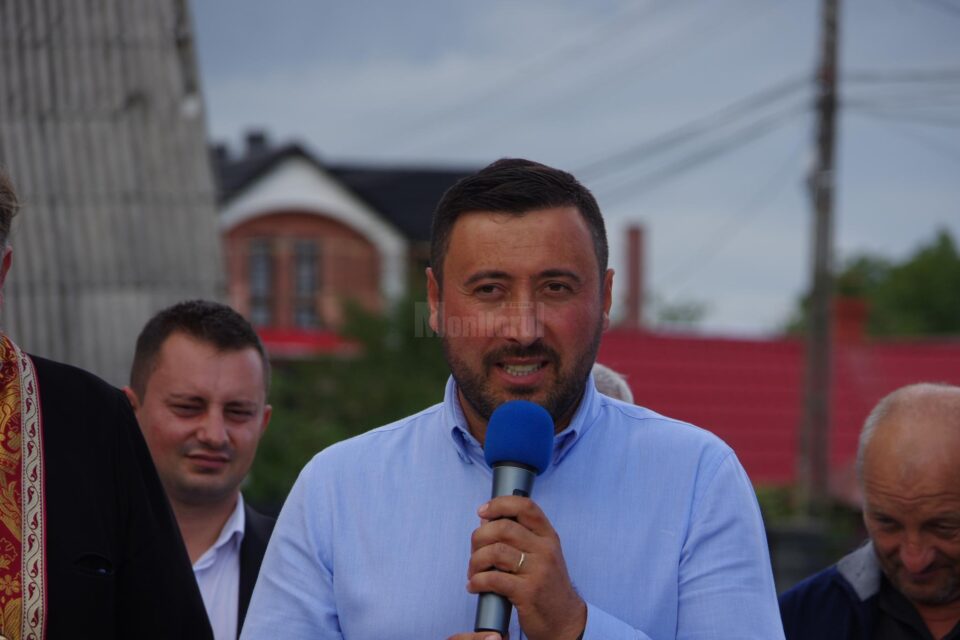 Primarul comunei Horodnic de Sus, Valentin Luță