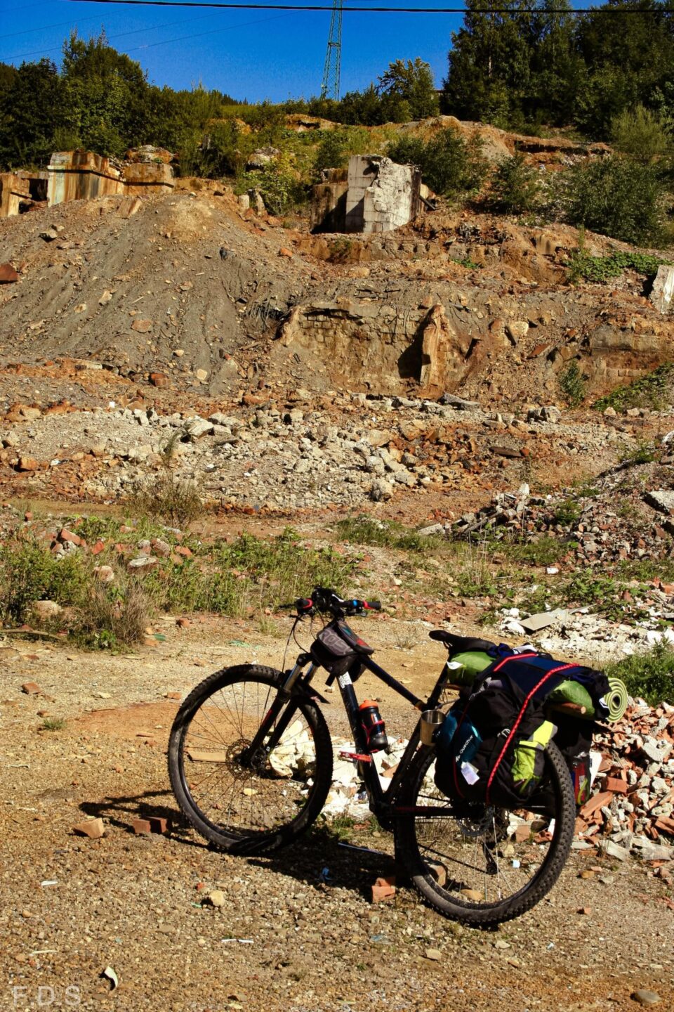 Minunatele peisaje din Bucovina, promovate printr-un tur cicloturistic