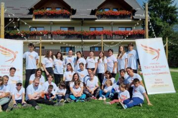 Tabăra Respiro dedicată copiilor cu autism, copiilor cu sindrom Down, dar și părinților acestora