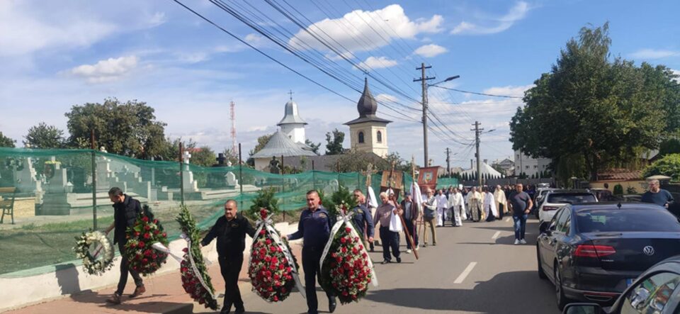 Multă tristețe și regrete
