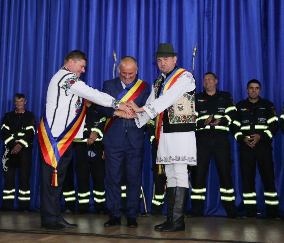 Primarii din Mitocu Dragomirnei, Adâncata și Hănțești au semnat un protocol de colaborare pentru situații de urgență