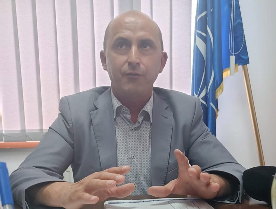 Neculai Miron, primarul din Bosanci, va candida pentru funcția de președinte al CJ Suceava din partea AUR Neculai Miron, primarul din Bosanci, va candida pentru funcția de președinte al CJ Suceava din partea AUR