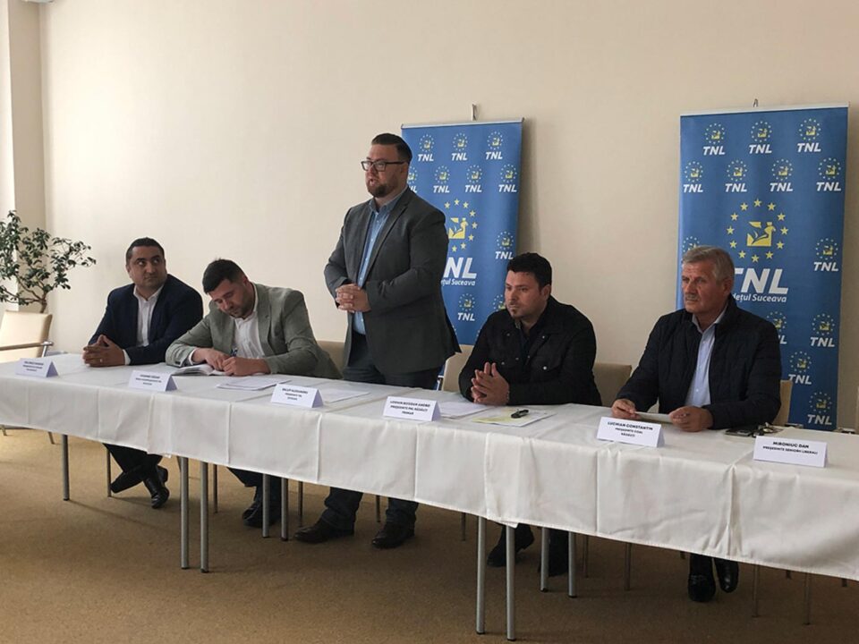 Medicul Silviu Cătălin Tibeică a fost reales președintele Tineretului Național Liberal Rădăuți