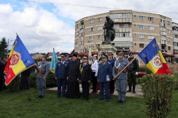 Manifestări dedicate împlinirii a 100 de ani de la dezvelirea monumentului "Grănicerul", ridicat în memoria eroilor Regimentului 2 Grăniceri