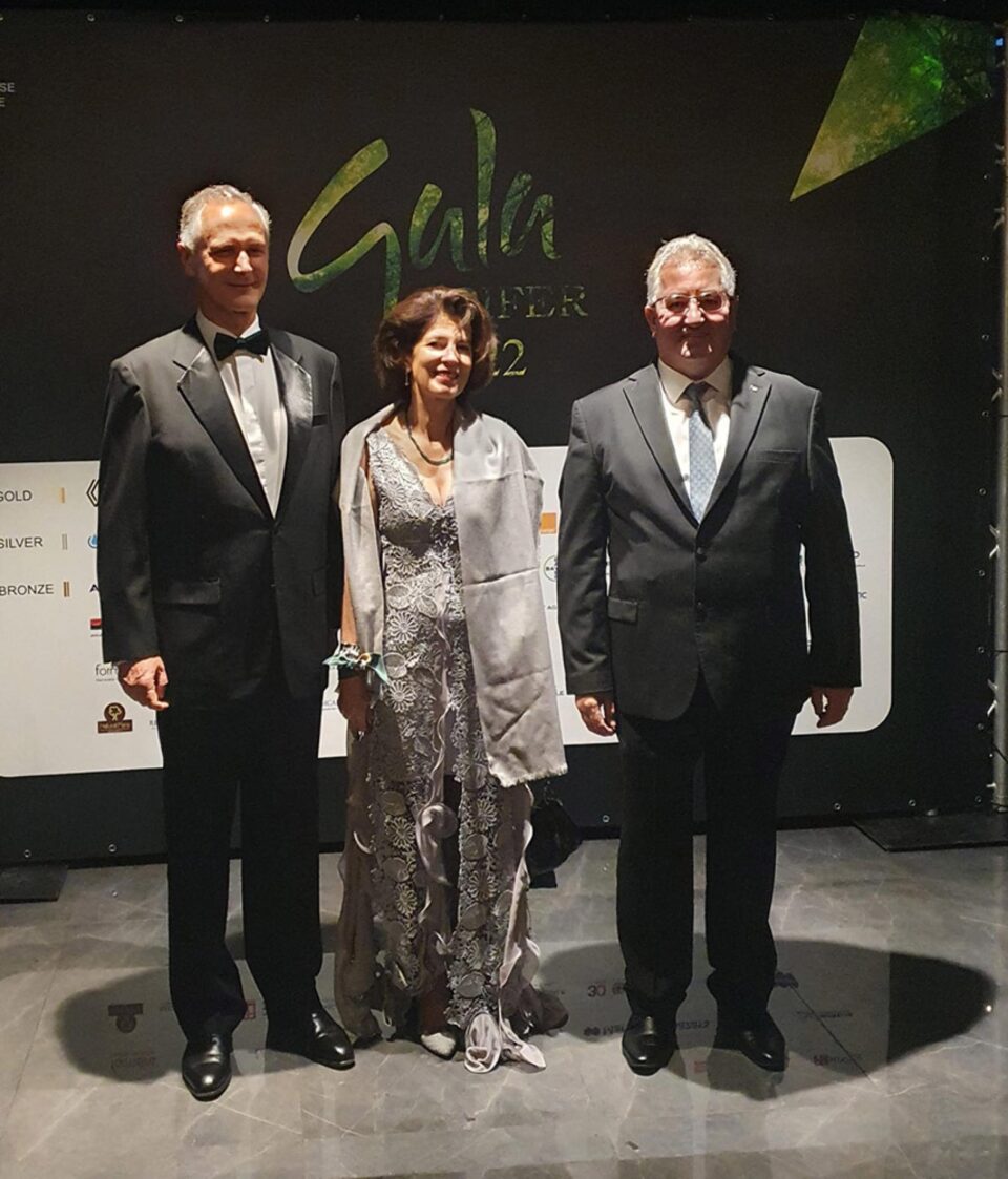 Primarul Sucevei, Ion Lungu, alături de ambasadoarea Franței în România, Laurecnce Auer, și președintele Camerei de Comerț, Industrie și Agricultură Franceze în România, François Coste