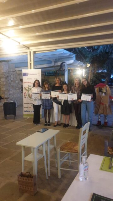 Elevi și profesori ai Școlii Gimnaziale Nr. 4 Suceava, într-o experiență de mobilitate Erasmus+ în Grecia, în proiectul „Recycle Today For A Better Tomorow”