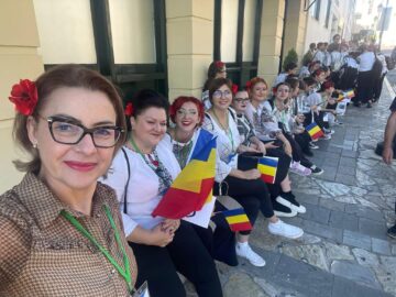 Două premii importante obținute de Corala de fete ,,Ciprian Porumbescu” a Colegiului Național ,,Ștefan cel Mare”, în Grecia