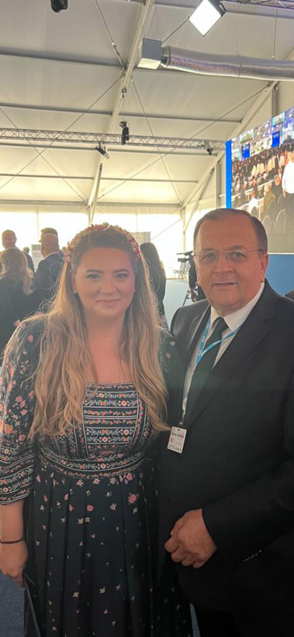 Cristiana Flutur alături de tatăl său, președintele CJ Suceava, Gheorghe Flutur