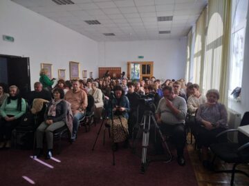 Prof. dr. Ilie Popescu, președintele Societății regionale „Golgota”, a conferențiat miercuri la Biblioteca Bucovinei