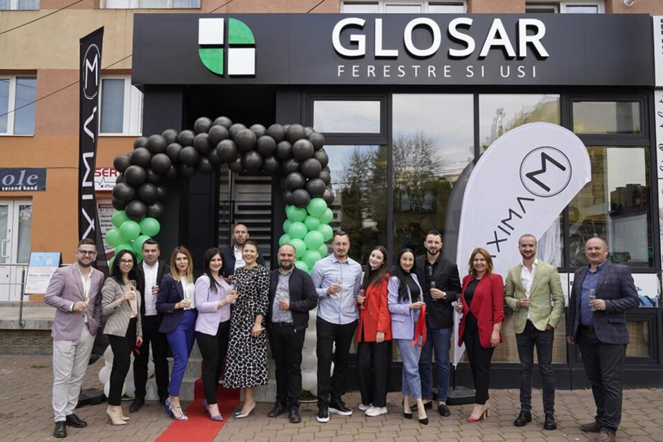 Prieteni și colaboratori, la inaugurarea noului sediu GLOSAR