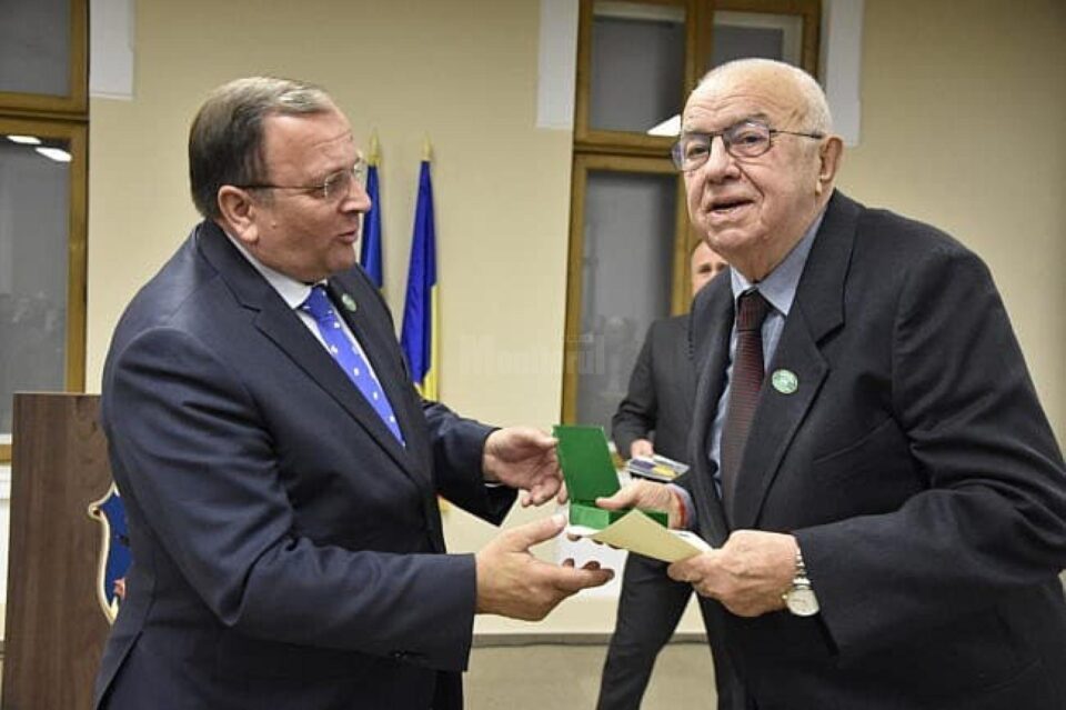 Alexandru Arșinel a primit Meritul Bucovinei în anul 2018