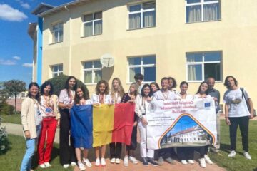 Elevi rădăuțeni la un schimb de experiență didactic în Grecia