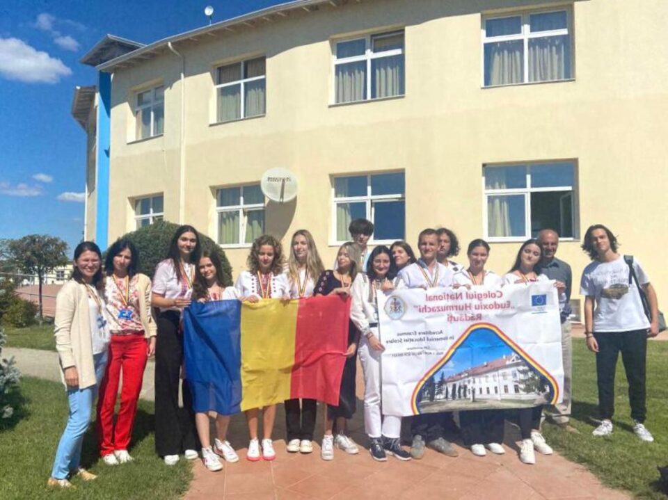 Elevi rădăuțeni la un schimb de experiență didactic în Grecia