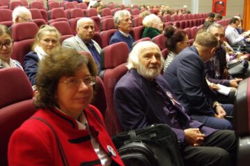 Festivalul Național de Poezie „Nicolae Labiș“, ediția a 54-a, s-a deschis, vineri, la Teatrul „Matei Vișniec”