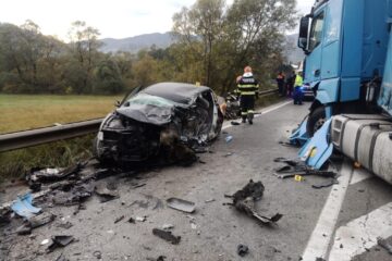 Un tânăr în vârstă de 26 de ani a murit într-un accident rutier produs sâmbătă dimineață, pe DN 17, la Câmpulung Moldovenesc